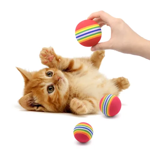 Pelota de Juguete de Arcoíris para Gatos Pelota de Espuma EVA Silenciosa Sólida Juguete Interactivo para Gatitos y Perros Pequeños