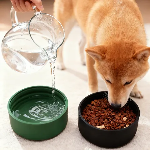 Cuenco de Silicona Espesada para Perros Antivuelco Antideslizante Gran Capacidad Alimentador de Silicona para Perros Gatos Interior