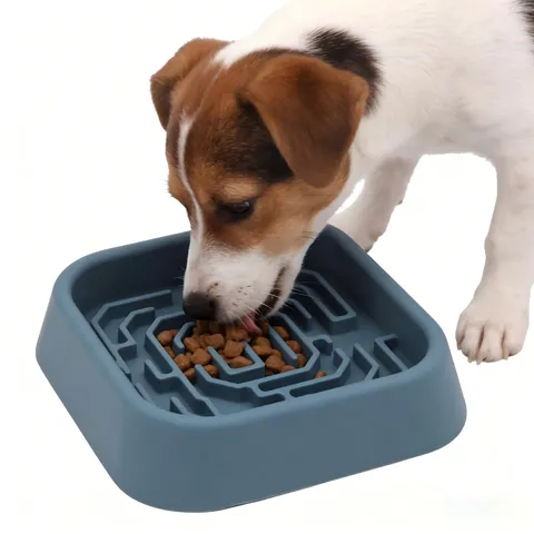 Cuenco de Silicona para Perros con Alimentación Lenta Diseño de Laberinto Antiafixia Con Base de Ventosa Fuerte Suministros para Mascotas