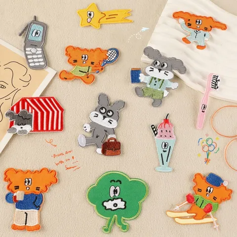 Cartoon Tier Stickerei Aufnäher Zum Aufbügeln Dekorative Applikationen Für Kleidung Tasche Hut DIY Polyester Stoffaufkleber