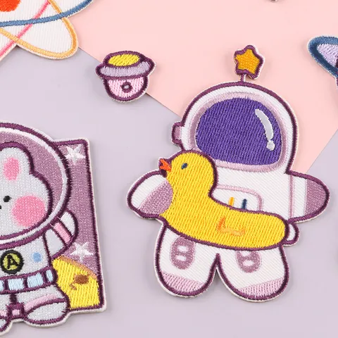Space Astronaut Planet Embroidered Patches Polyester Cartoon UFO Star Patches For Clothing Bags DIY Sew On Self Adhesive Decorative Appliques