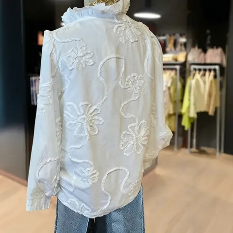 Women V Neck Embroidered Ruffle Puff Sleeve Shirt Casual Resort Cotton Floral Top Vintage Long Sleeve Cord Embroidery Blouse