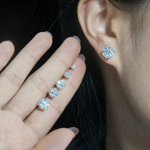 Klassische S925 Sterling Silber Vergoldete Vier-Klauen-Moissanit Ohrstecker Mit GRA Zertifikat Rundschliff Schmuck Für Unisex