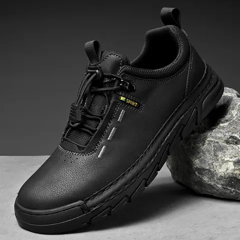 Men Slip-on Chef Shoes Non-Slip Work Shoes Casual Waterproof Leather Loafers Lightweight Breathable Kitchen Service Shoes