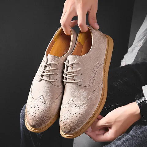 Men Genuine Leather Brogue Shoes Breathable Oxford Dress Shoes Business Casual Wingtip Carved Shoes For Formal Wedding Daily