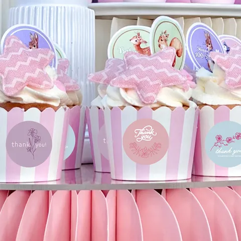 Rouleau d'Autocollants de Remerciement Floraux Étiquettes pour Petites Entreprises pour Emballage de Cadeaux Mariage Fête Scellage Autocollants Décoratifs