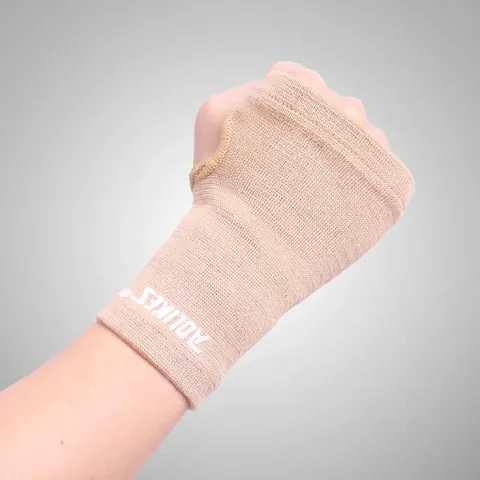 Sports Palm Protector Wrist Support Brace Breathable Elastic Knit Hand Guard For Basketball Fitness Gym Weightlifting Unisex