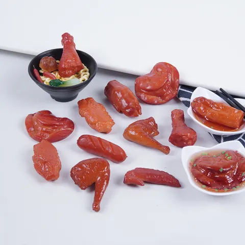 Realistisches Miniatur Simuliertes Essen Geschmorte Hähnchenflügel Füße Schweinefuß Puppenhaus Spielzeug Fotorequisite