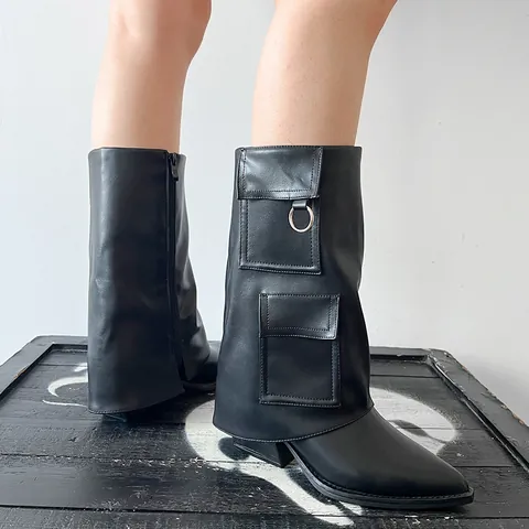 Damen Western Gamaschenstiefel PU-Leder Spitz Zulaufend Blockabsatz Mittelhohe Stiefel Mit Tasche Metallring Dekor Schwarz