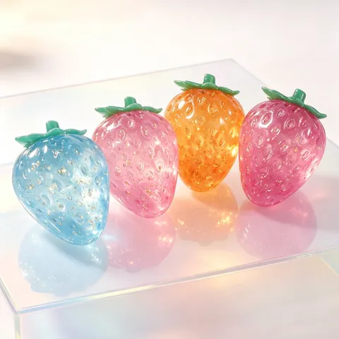 Aurora Glitzer Erdbeere Squishy Spielzeug TPR Stressabbau Quetschspielzeug für Erwachsene Büro Dekompression Neuheit Geschenk Erdbeerform