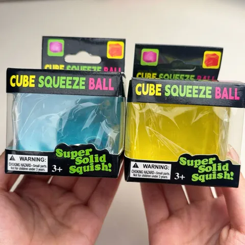 Balle à Presser en Cube d'Eau Transparent Squishy Texture de Maltose Jouet Anti-Stress Jouet de Décompression pour Enfants Adultes