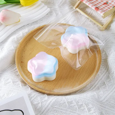 Παιχνίδι Squishy Ανακούφισης από το Στρες σε Σχήμα Αστεριού Ιριδίζουσα Διαβάθμιση Fidget Toy για Ενήλικες Παιδιά Μαλακό TPR Αισθητηριακό Παιχνίδι Δώρο