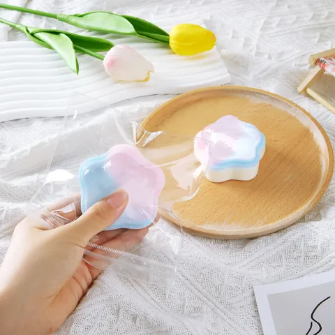 Παιχνίδι Squishy Ανακούφισης από το Στρες σε Σχήμα Αστεριού Ιριδίζουσα Διαβάθμιση Fidget Toy για Ενήλικες Παιδιά Μαλακό TPR Αισθητηριακό Παιχνίδι Δώρο