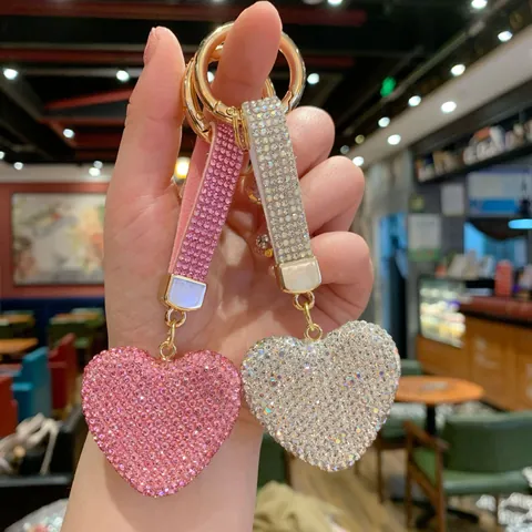 Fashion Sparkling Rhinestone Heart Keychain For Women PVC Crystal Heart Bag Pendant Gold Plated Car Key Ring Charm Gift