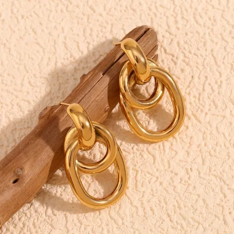 In elkaar Grijpende Geometrische Oorknopjes Roestvrij Staal 18K Verguld Franse Retro Stijl Niche Elegant Mode Accessoire