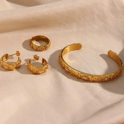 Vintage Edelstahl Himmlische Sonne Mond Sterne Relief Ring Armband Ohrringe Set 18K Vergoldet Strass Schmuck