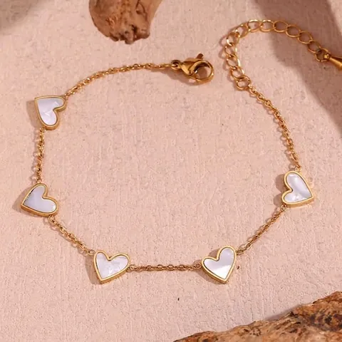 Stainless Steel 18K Gold Plated Heart Bracelet For Women Elegant White Shell Heart Charm Adjustable Chain Fashion Jewelry