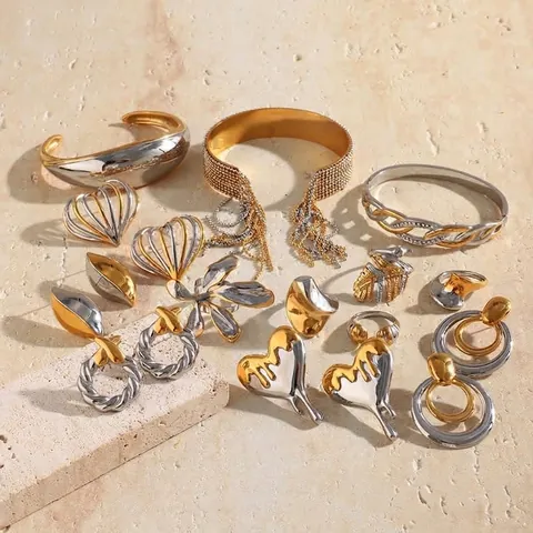 Joyas de Acero Inoxidable Bicolor Corazón Flor Para Mujer Chapado en Oro 18K Strass Brazalete Anillo Pendiente Minimalista Estilo Lujo Ligero Regalo