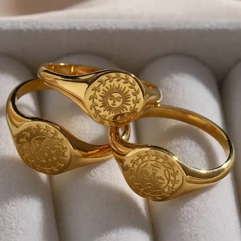 Siegelring Edelstahl 18K Vergoldet Vintage Sonne Mond Stern Himmlisches Muster Schmuck Für Frauen