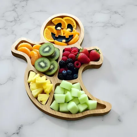 Halloween Wooden Charcuterie Board Ghost Skull Wolf Shape Serving Tray For Party Fruit Meat Appetizer Platter Kitchen Decor