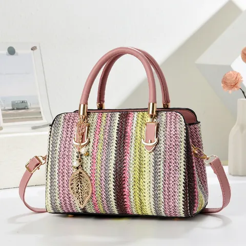 Bolso de Almohada a Rayas para Mujer Gran Capacidad Cuero de PVC Color Contraste Bolso de Mano Estilo Callejero Moderno Bandoulière Solo con Colgante de Perla Hoja