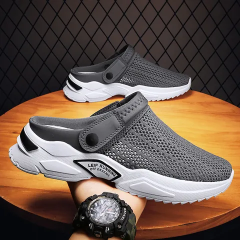 Sandali Casual da Uomo Traspiranti in Flyknit per la Spiaggia Estiva Ciabatte a Due Vie Traforate con Suola Spessa Antiscivolo Scarpe Sportive