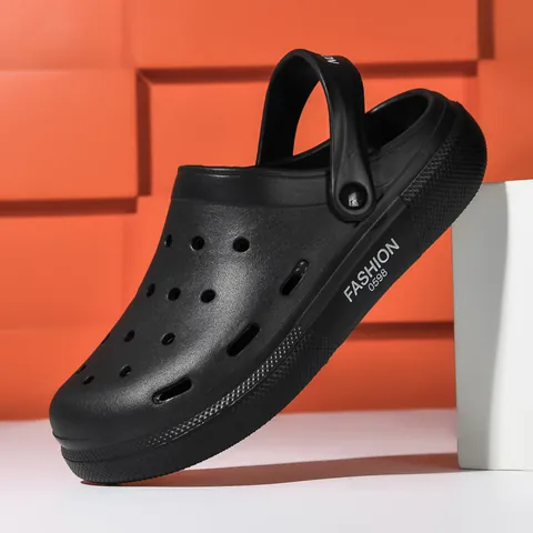 Men's Outdoor Breathable Hole Shoes Lightweight EVA Garden Sandals Non-Slip Beach Slippers Casual Walking Clogs White Black