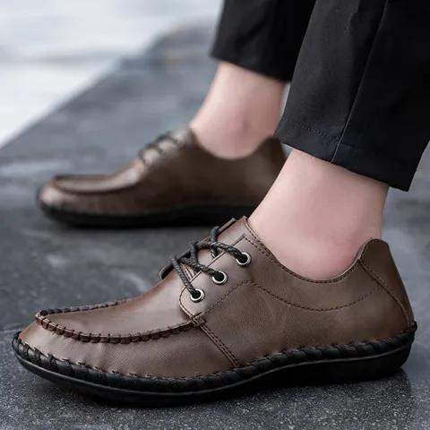 Zapatos de Cuero Casuales para Hombre Punta Redonda Cosidos a Mano en Cuero Dividido de Vaca Transpirables Slip-On Mocasines Suela Blanda Hombre Oficina Diario