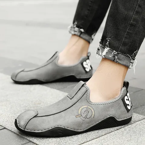 Mocassins pour Hommes en Cuir de Vache 2024 Nouvelles Chaussures Décontractées à Enfiler Talon Plat Couleur Unie Légères Confortables