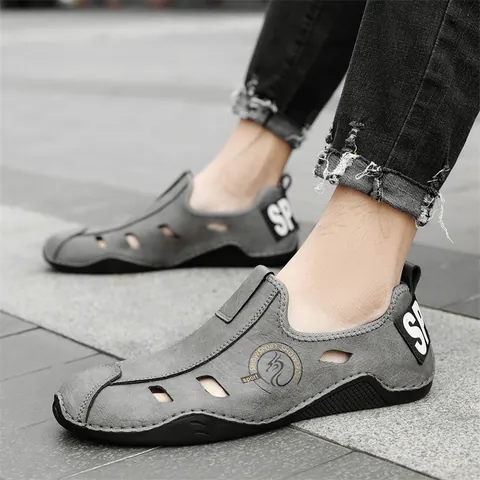 Scarpe Casual da Uomo in Pelle Traforata Estive Traspiranti Slip-On Mocassini Eleganti Suola in Gomma Antiscivolo per Camminare