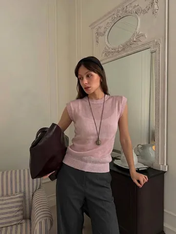 Women's Casual Sleeveless Knitted Tank Top Summer Solid Color Round Neck Pullover Thin Knit Vest Top Basic Sweater