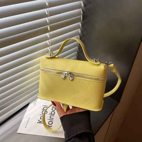 Vrouwen Mode Kleine Vierkante Tas Koreaanse Stijl Litchi Korrel PU Leer Handtas Hart Rits Zilveren Hardware Crossbody Schoudertas