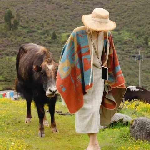 Mantella Poncho Donna Stampa Etnica Vintage Simil Cachemire Caldo Scialle Aperto Davanti Graffiti Astratti Wrap per Viaggio