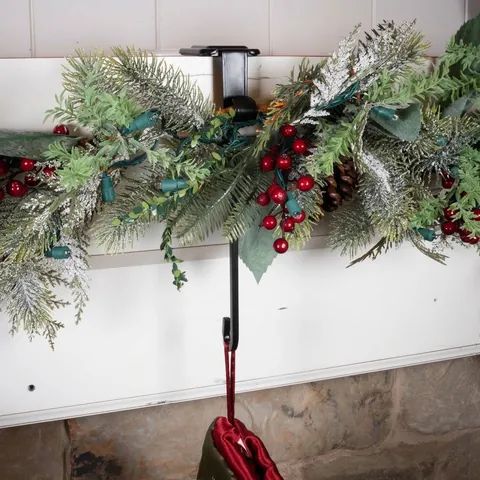 Metal Christmas Stocking Holder Hooks For Fireplace Mantel Adjustable Iron Wreath Hanger Holiday Decor For Xmas Party