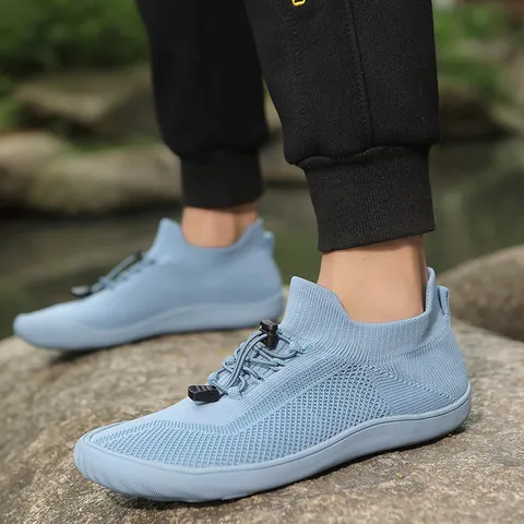 Unisex Wide Toe Fly-knit Walking Shoes Breathable Lightweight Barefoot Style Soft Sole Outdoor Fitness Sport Sneaker
