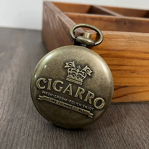 Vintage Legering Zakhorloge Stijl Balsem Doosje Antiek Brons Vaste Parfum Case Gegraveerd Reliëf Medaillon Voor DIY Sieraden