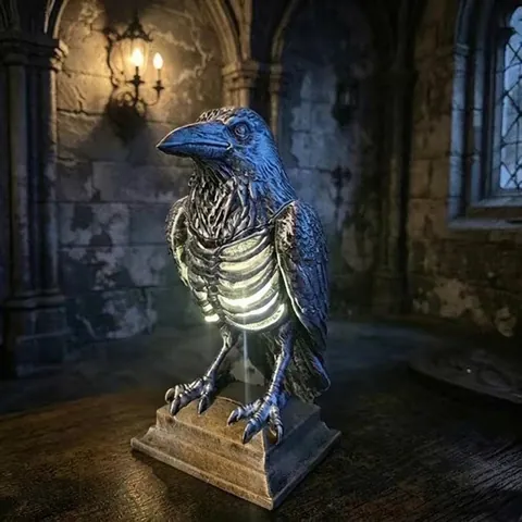 Gothic Raven Bat Skeleton Lamp Resin Animal Skeleton Statue With LED Light Halloween Tabletop Decor For Home Party