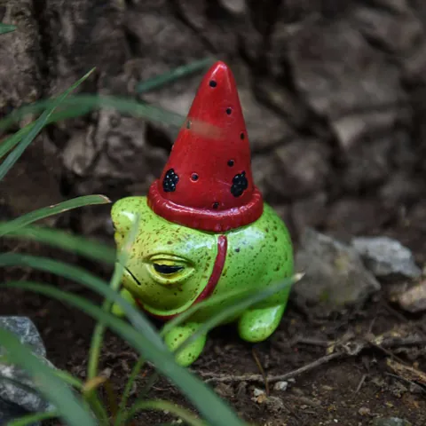 Figura de Rana de Resina Con Sombrero Puntiagudo Estatua de Jardín de Hadas Miniatura Decoración de Plantas Halloween