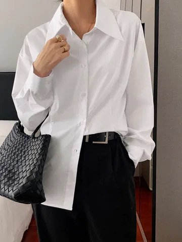 Women's Elegant White Long Sleeve Button Up Shirt Casual Loose Fit Lapel Blouse For Vacation Office Minimalist Woven Top