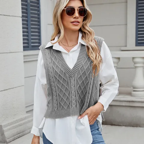 Women V-Neck Knitted Vest Sweater Casual Loose Cable Knit Sleeveless Pullover Top Acrylic Outerwear for Daily Streetwear
