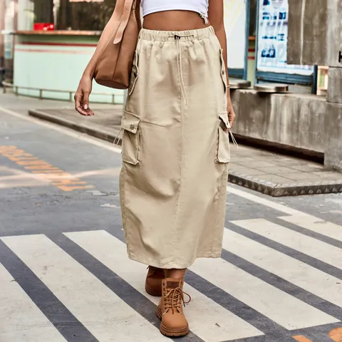 Women Cargo Denim Maxi Skirt High Waist Drawstring Washed Streetwear Midi Skirt With Multi Pockets Casual Utility Cargo Skirt