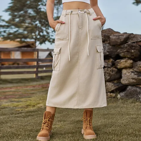 Women Cargo Denim Skirt High Waist Drawstring Washed Midi Skirt With Multi Pockets Side Slit Streetwear Casual Long Skirt