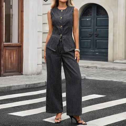 Women's Denim Two Piece Set Washed Sleeveless Button Vest Top And High Waisted Wide Leg Pants Casual Streetwear Outfit