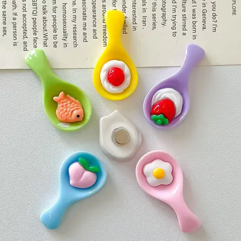 Lot Aimants de Réfrigérateur Mini Cuillère en Résine Simulation Œuf Fraise Poisson Bricolage Décoration Maison Cuisine
