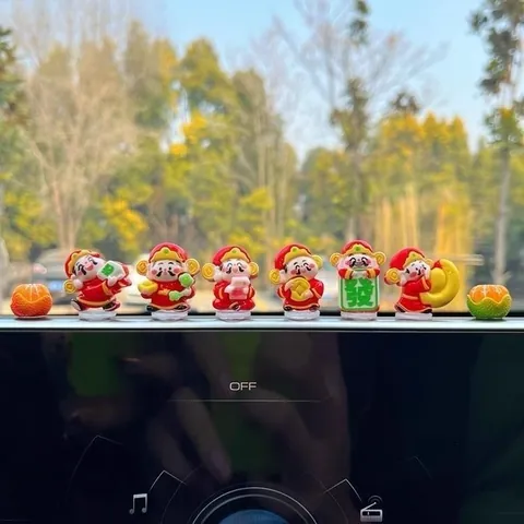 Chinese Tradition God Of Wealth Car Dashboard Ornaments Set Cute Cartoon Rubber Buddha Statue Prosperity Car Interior Decoration