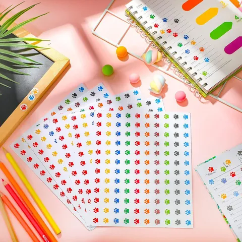 Pegatinas de Recompensa de Huellas de Patas de Dibujos Animados Multicolores Pegatinas Autoadhesivas Impermeables para Regalo Niños Aula Maestro