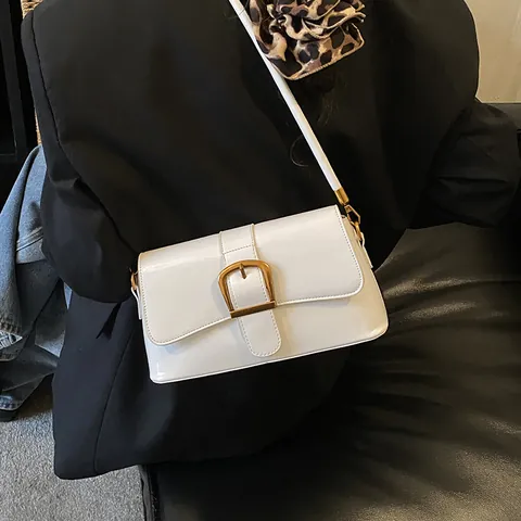 Retro Damen Lackleder Baguette Tasche Glänzendes PU Gold Schnalle Unterarm Schulter Umhängetasche Täglich Mode Handtasche