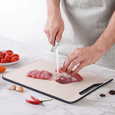Eco Friendly Wheat Straw Cutting Board For Kitchen Double Sided Plastic Chopping Board Non-Slip With Hanging Hole For Fruit Meat