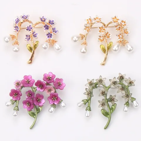 Vintage Flower Branch Artificial Pearl Brooch For Women Alloy Enamel Floral Pin Elegant Suit Coat Apparel Accessory