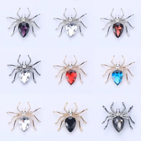 Vintage Alloy Rhinestone Spider Brooch Gothic Halloween Costume Accessories Crystal Animal Breastpin For Women Jewelry